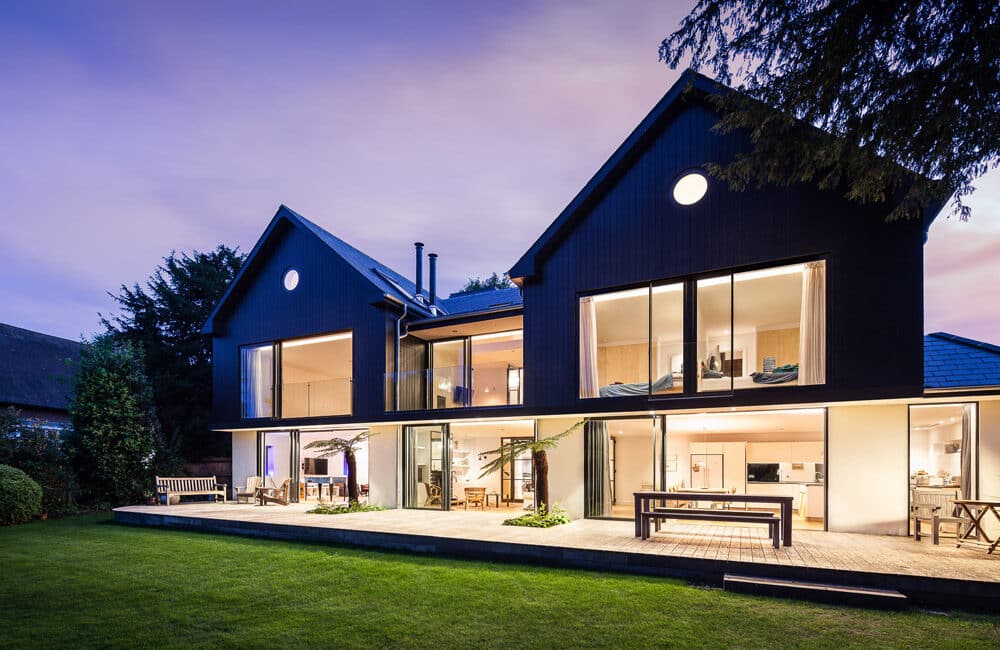 An amazing 1980s bungalow conversion beside the River Thames