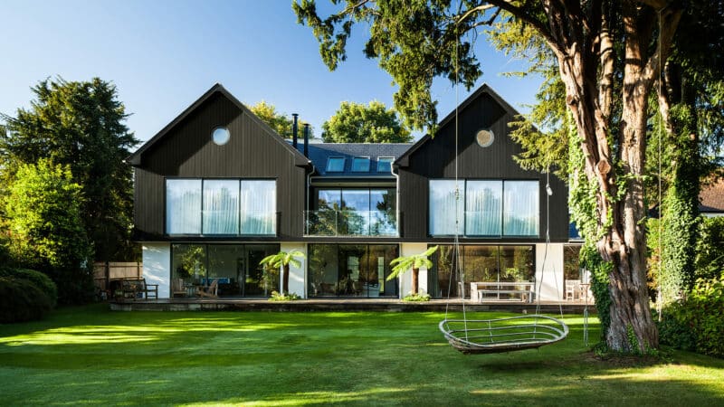 Ultra-slim framed sliding doors