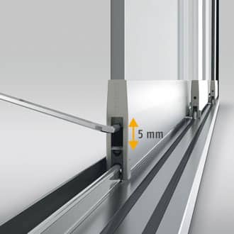 To compensate for structural variations the integrated rollers can be adjusted for height by up to 5 mm.