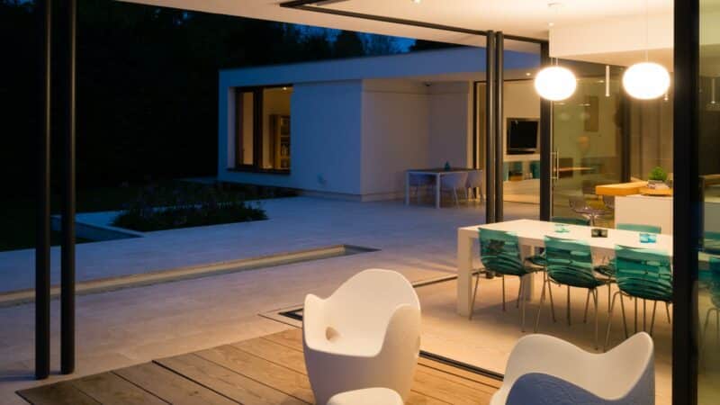 Sliding doors that create completely open corners