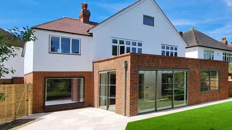 Art Deco-inspired aluminium heritage doors
